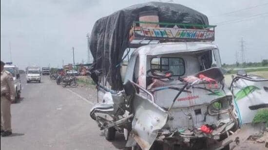 tractor-trailer collision