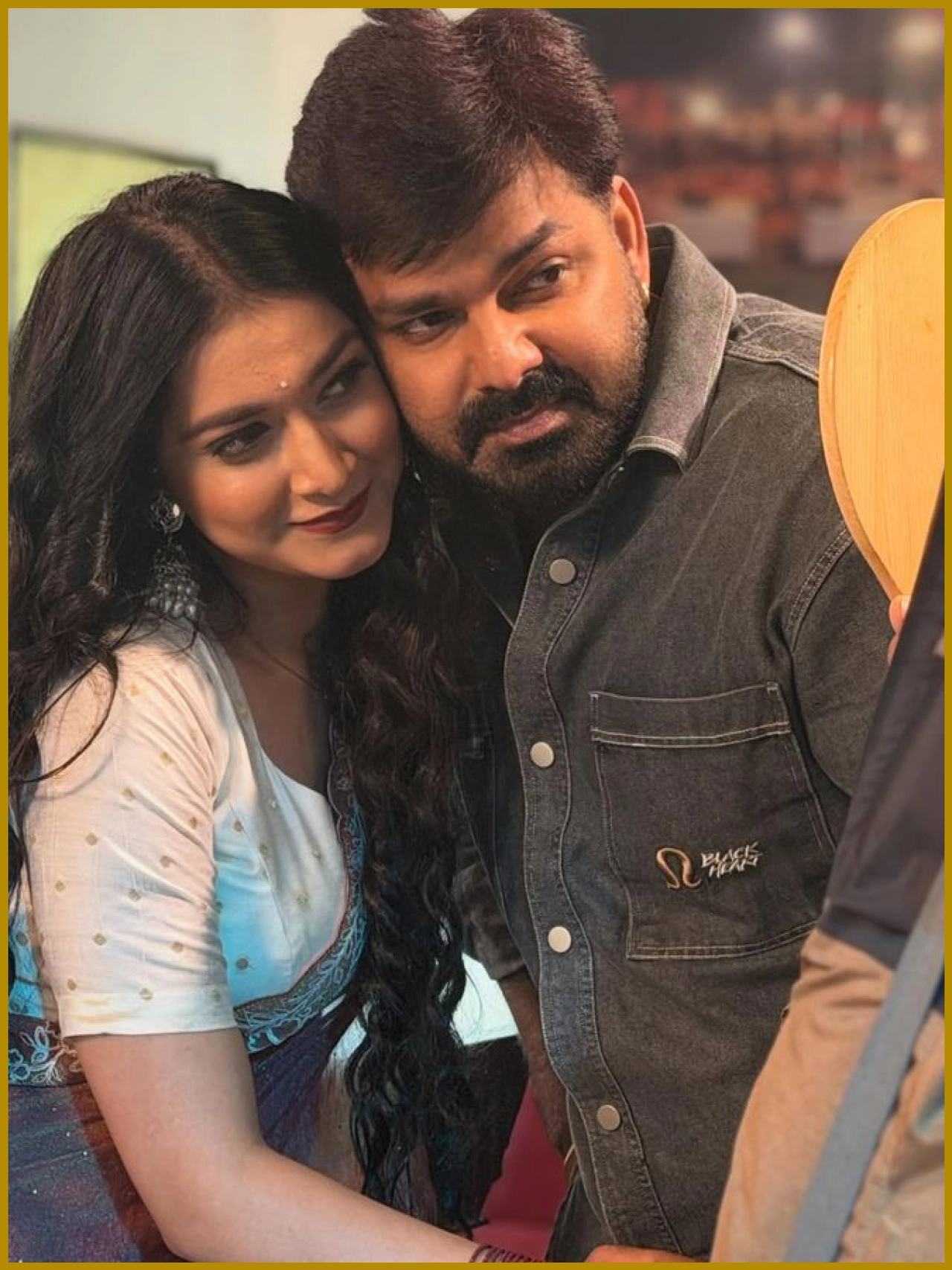 Pawan Singh Drunk on Set, Abusive; Mahima Singh Steps In