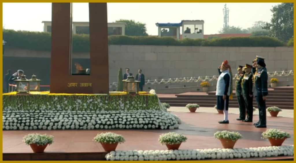 PM Modi Pays Tribute to Martyrs at National War Memorial on Republic Day