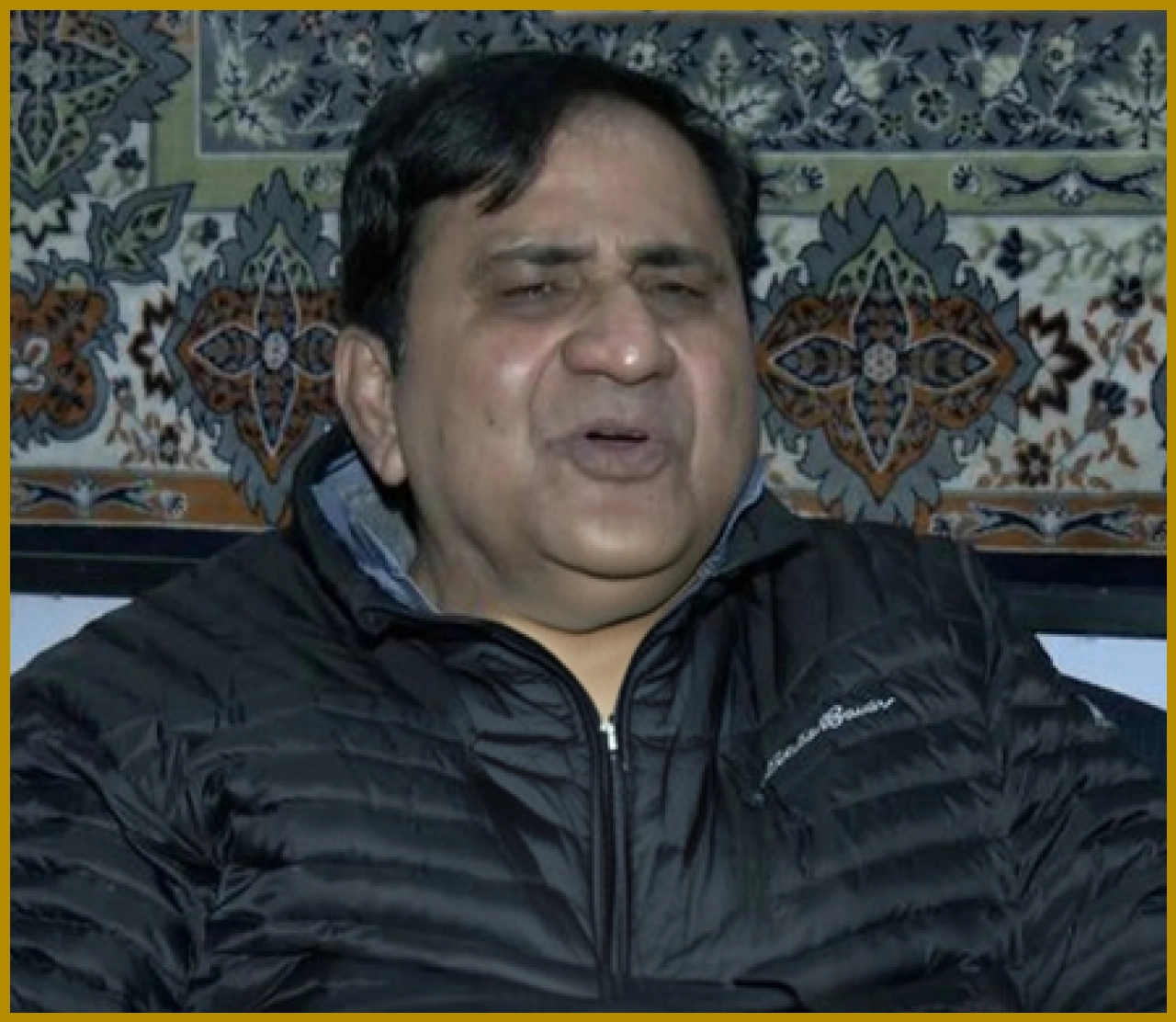 Rahul’s Insecurity Holding Priyanka Back, Says Shakil Ahmad