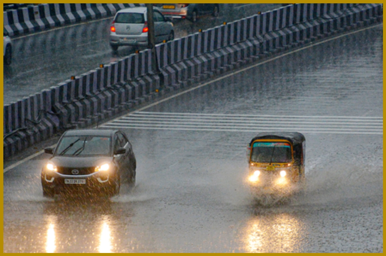 Heavy Rain Forecast for Tamil Nadu Due to Low Pressure in Bay of Bengal Heavy Rain Forecast for Tamil Nadu Due to Low Pressure in Bay of Bengal