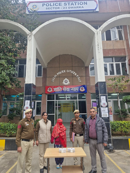 Woman Arrested for ₹30 Lakh Theft in Dwarka