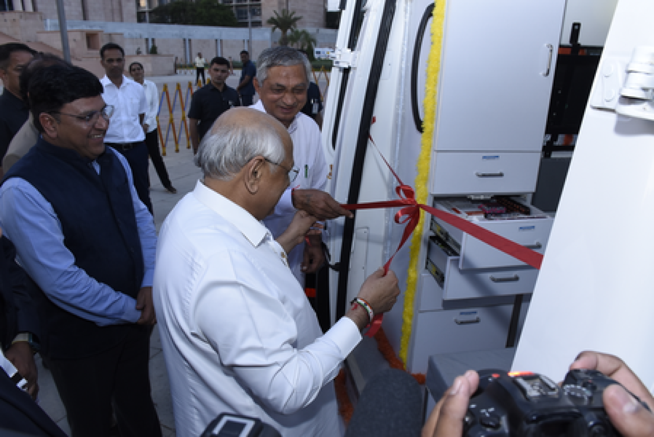 CM Bhupendra Patel Distributes 40 Electric Cars to ITI Centers for Youth Training