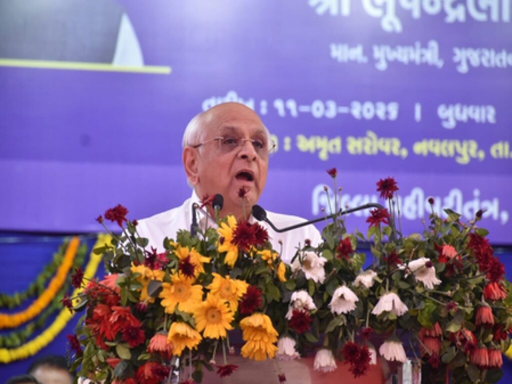 Gujarat Forms Committee to Ensure LNG and LPG Supply Amid Global Challenges