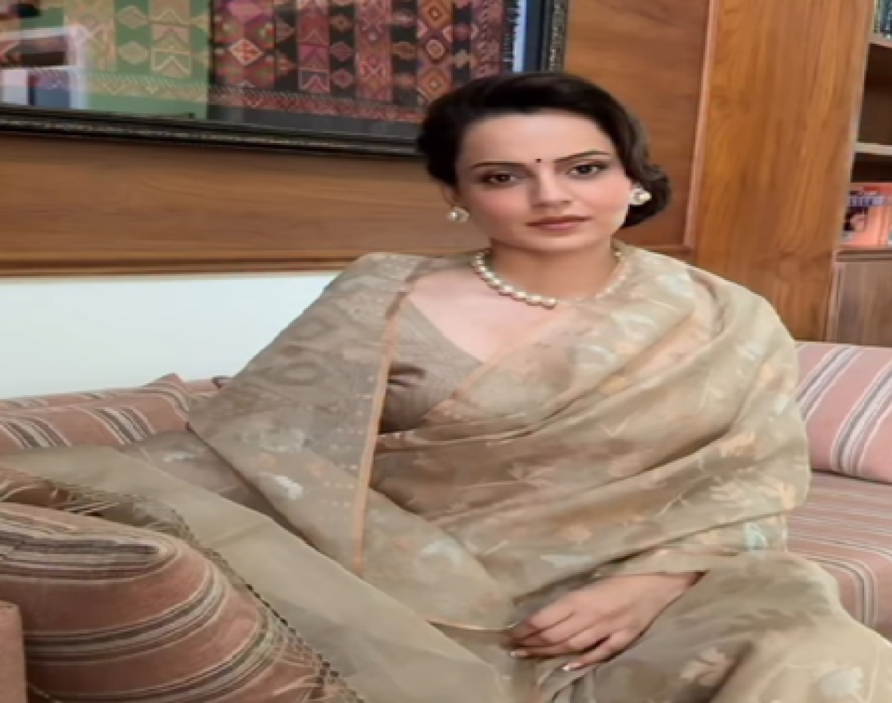 Kangana Ranaut Shares Life Mantra with Fans Kangana Ranaut Shares Life Mantra with Fans