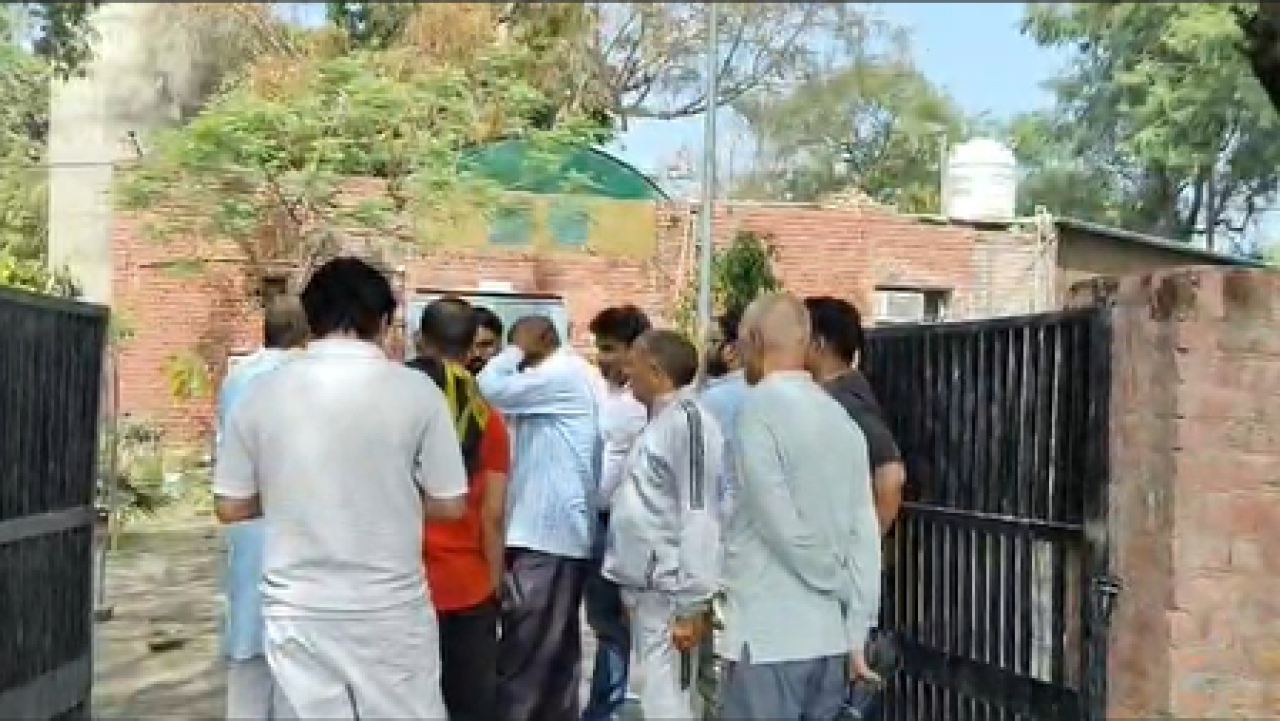 Veteran Athlete Dies After Falling from Train in Haryana