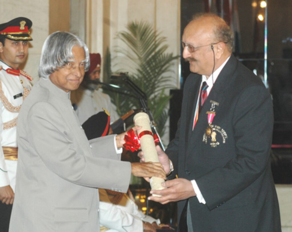 Vijaypat Singhania, Former Chairman of Raymond Group, Passes Away at 87