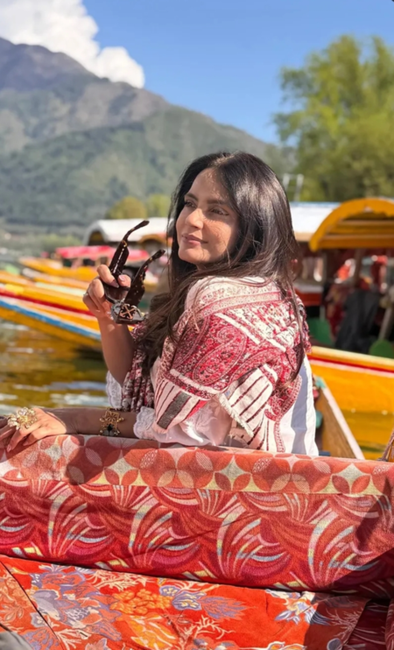 Neetu Chandra Seeks Meaningful Roles, Dismisses Break Rumors