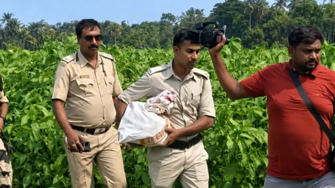 Cash Hoard Found at TMC Chairmans Farm in West Bengal