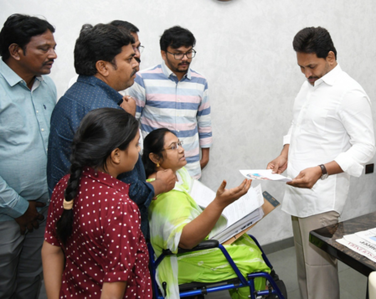 Jagan Mohan Reddy Accuses Chandrababu Naidu of Ignoring Sugali Preethi Case