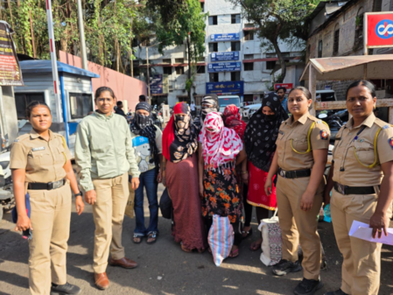 Six Illegal Bangladeshi Women Arrested in Pune