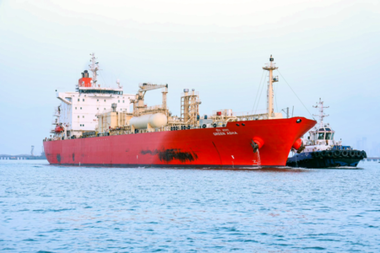 UAE Condemns Attack on Indian Ship Ahead of PM Modis Visit