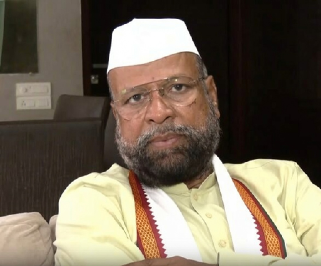 Abdul Sattar Accuses BJP of Attempting to Dismantle Shiv Sena