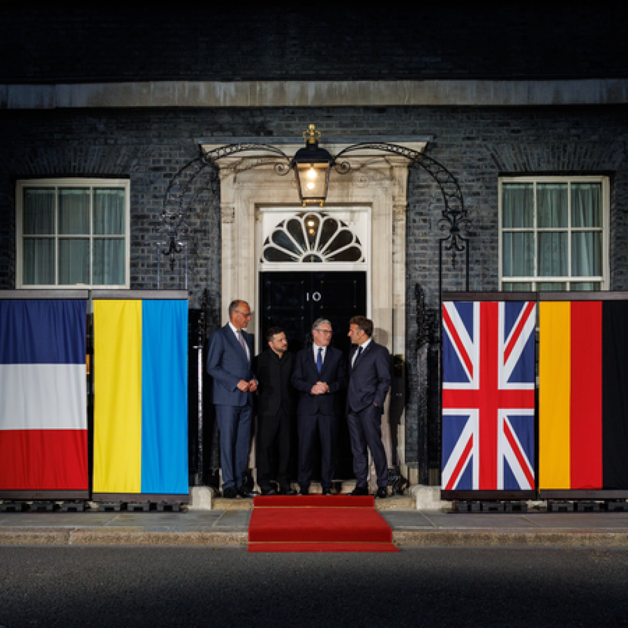 Efforts Intensify to Halt Ukraine-Russia War, UK, France, and Germany Support Direct Talks Efforts Intensify to Halt Ukraine-Russia War, UK, France, and Germany Support Direct Talks