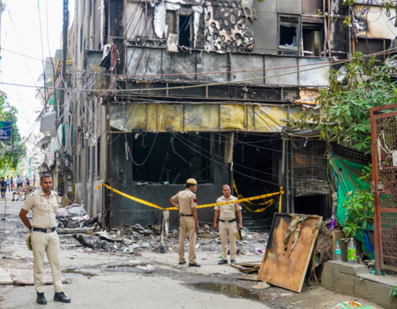 Malviya Nagar Fire: Court Extends Remand of Hotel Owner, Chef Sent to Judicial Custody Malviya Nagar Fire: Court Extends Remand of Hotel Owner, Chef Sent to Judicial Custody