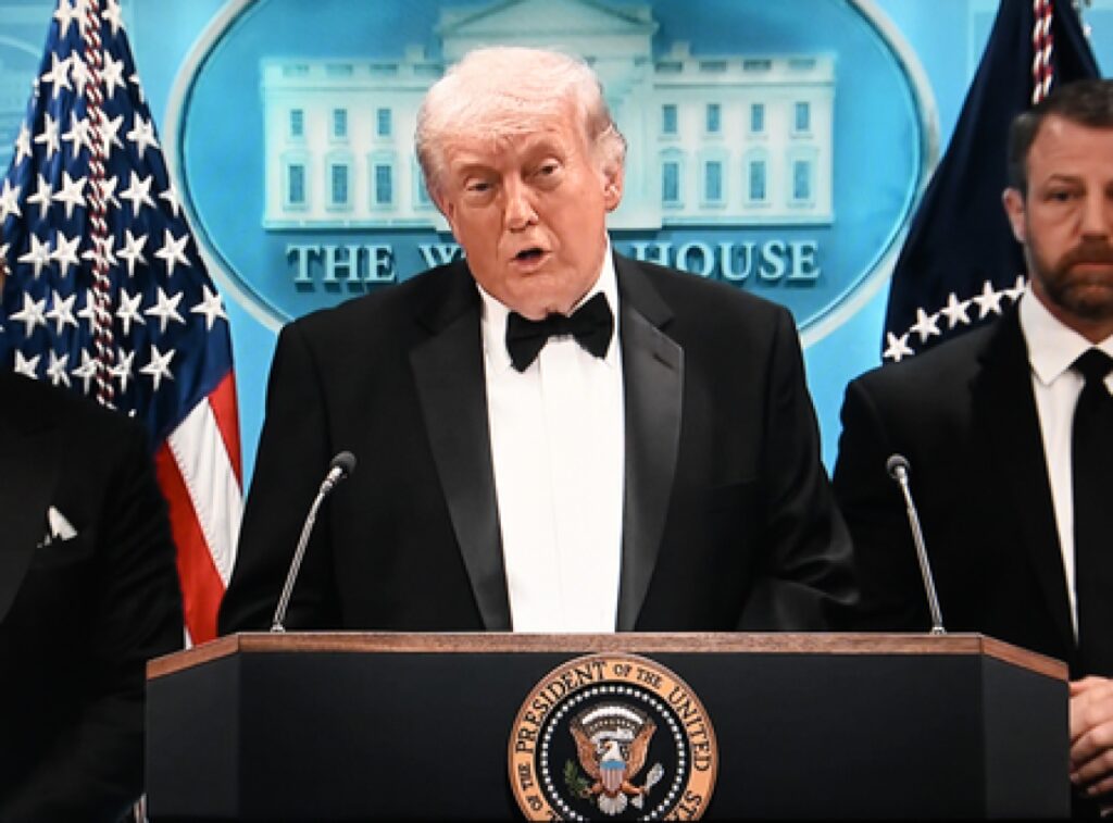 Trump Confirms Ongoing Talks with Iran Amid Ceasefire Claims